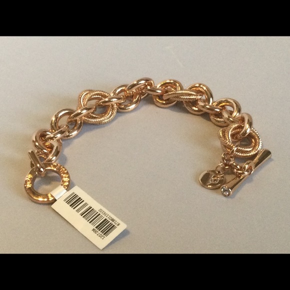 Beautiful TOV essential bracelet. New with price tag - Picture 5 of 6